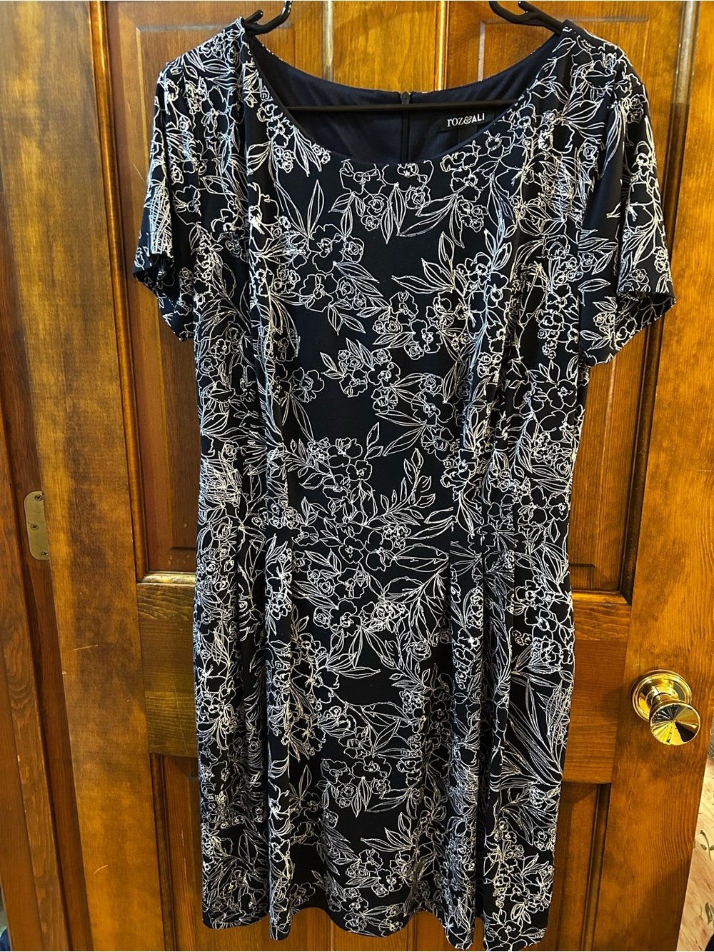 Roz & Ali Navy Floral Midi Dress